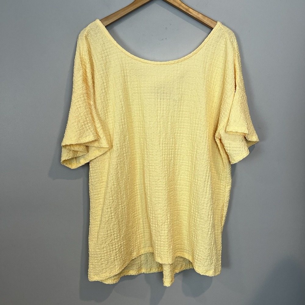 Cato Butter Yellow Textured Flutter Sleeve Blouse Size XL Crisscross Back Cutout